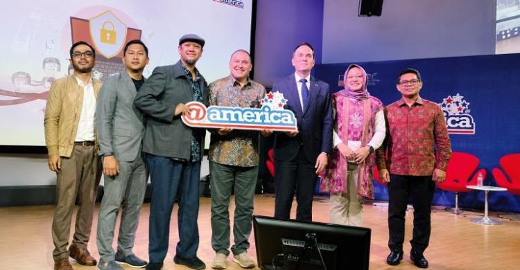 kerja sama siber - ilustrasi berita AS dan Indonesia Perkuat Kerja Sama Siber untuk Menangkal Modus Kejahatan Digital…