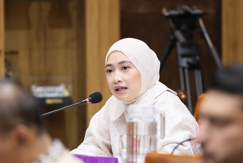 skor baca siswa - ilustrasi berita Skor Baca Siswa Indonesia Masih Tertinggal Dibanding Rata-Rata OECD, Perbaikan…